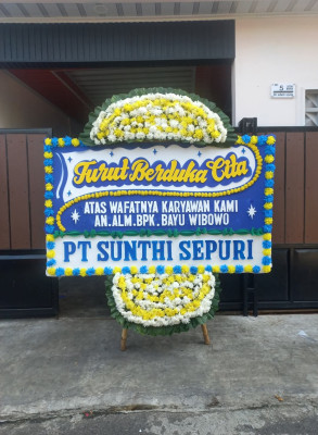 Papan Bunga Duka di Teluk Nibung